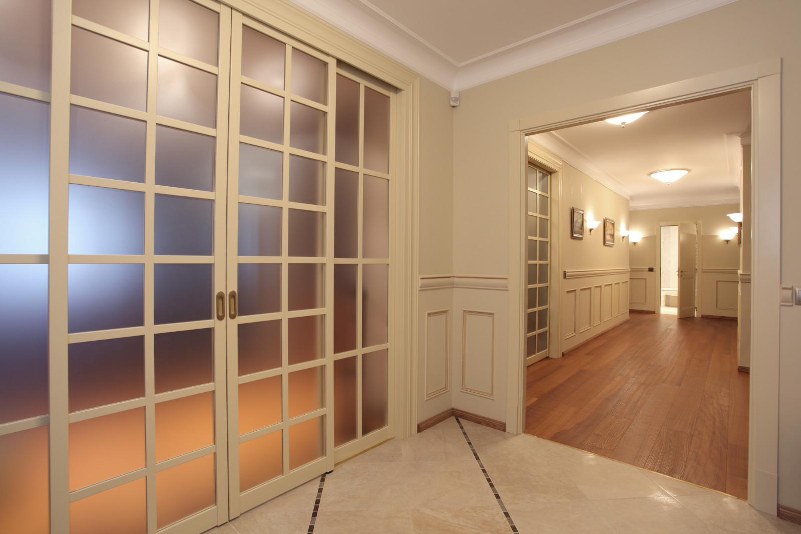 Шкафы, двери и перегородки