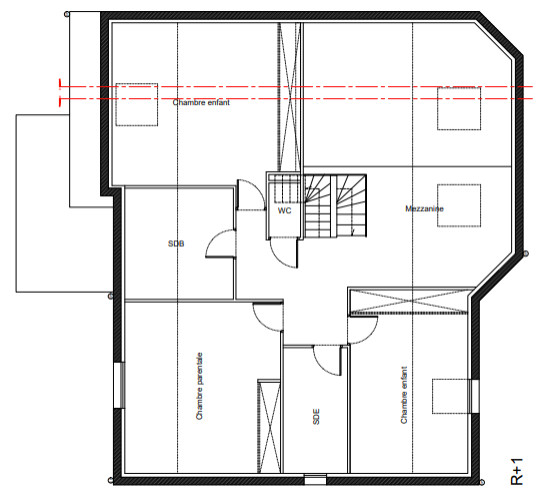 До и после:  Минималистичный дом с сеткой-гамаком во Франции