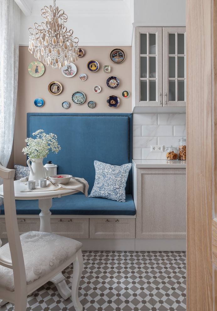 Обложка альбома: Kitchen (more photos)