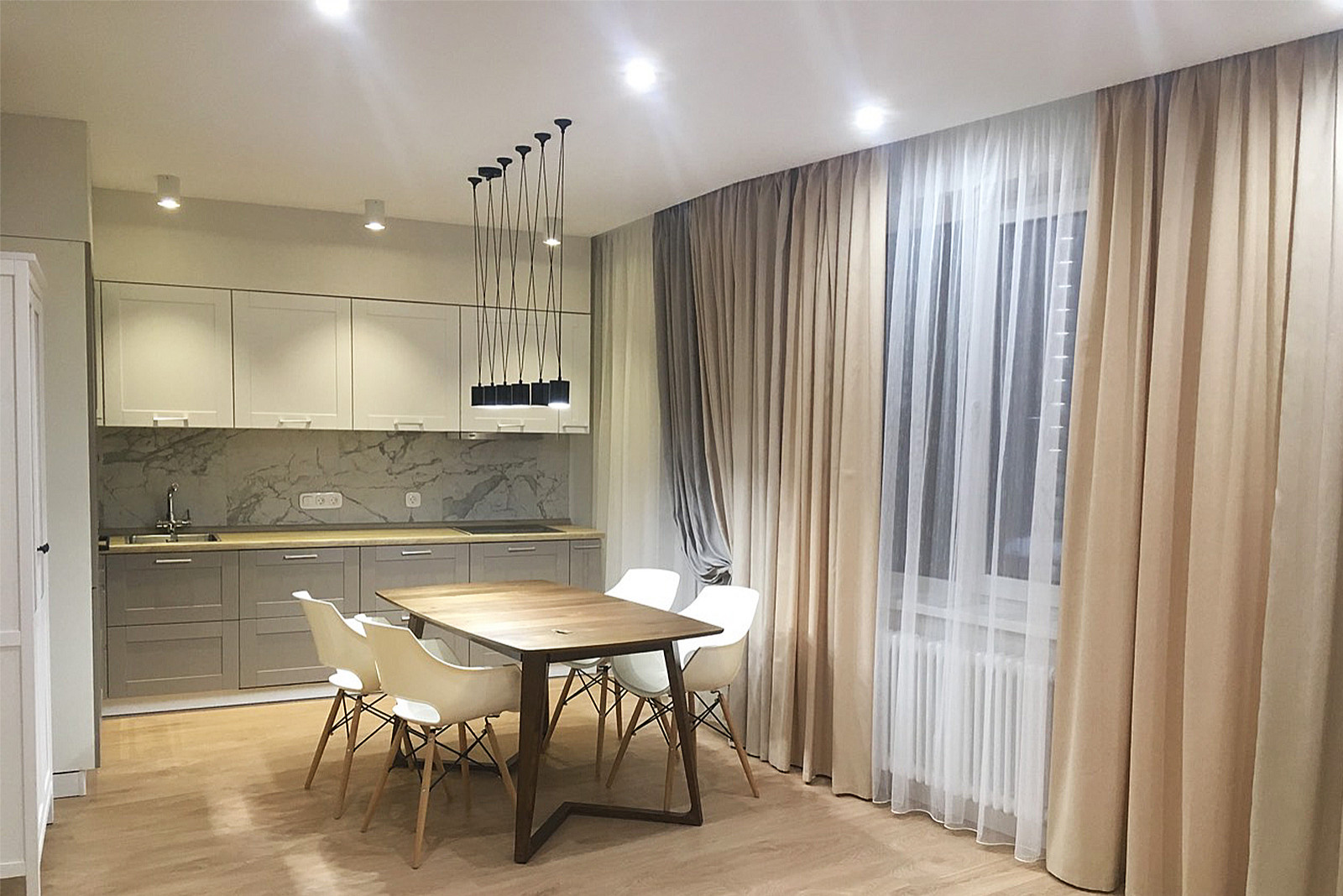 Обложка проекта: Уютная кухня