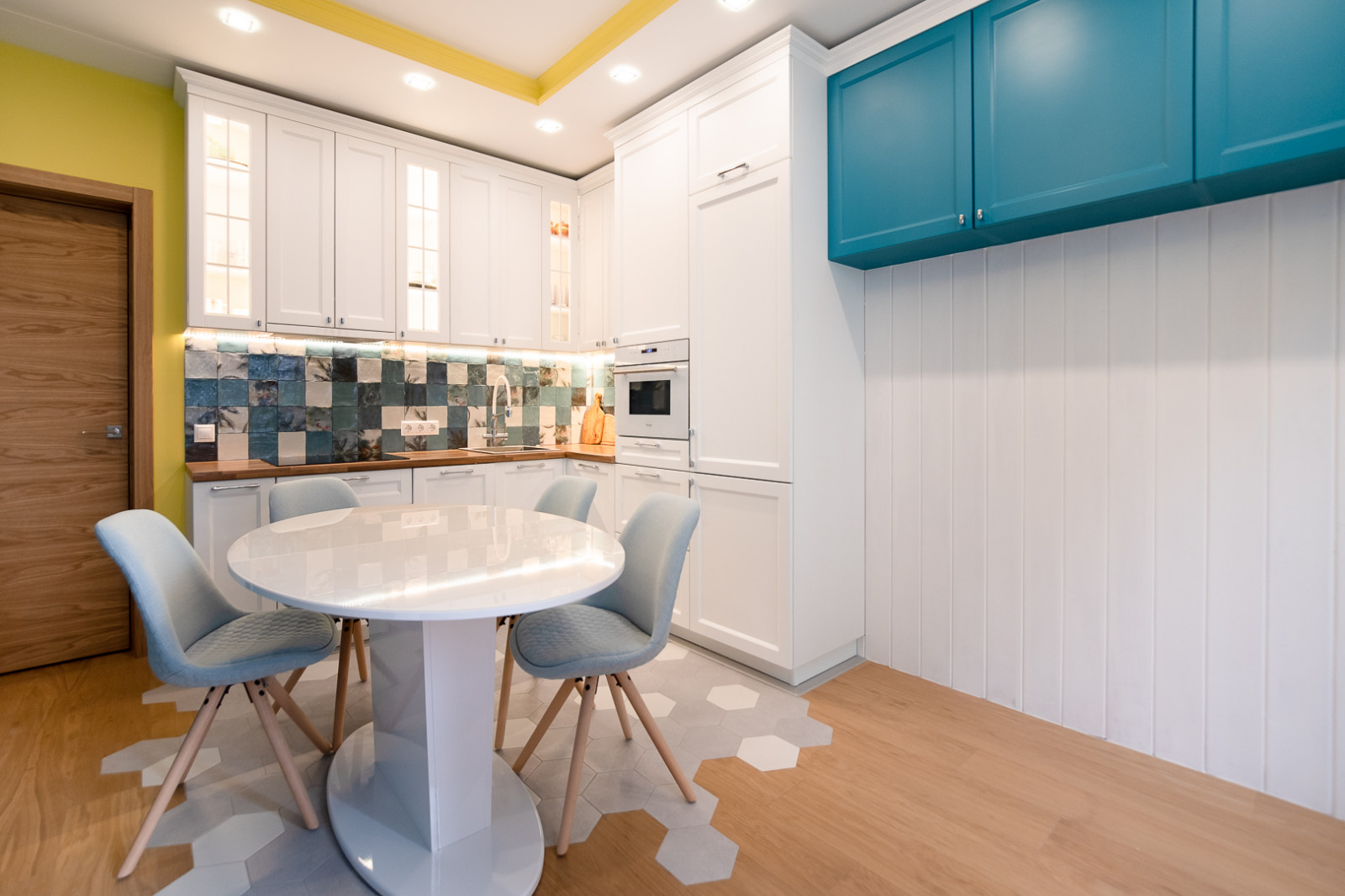 Яркая и уютная квартира в Москве