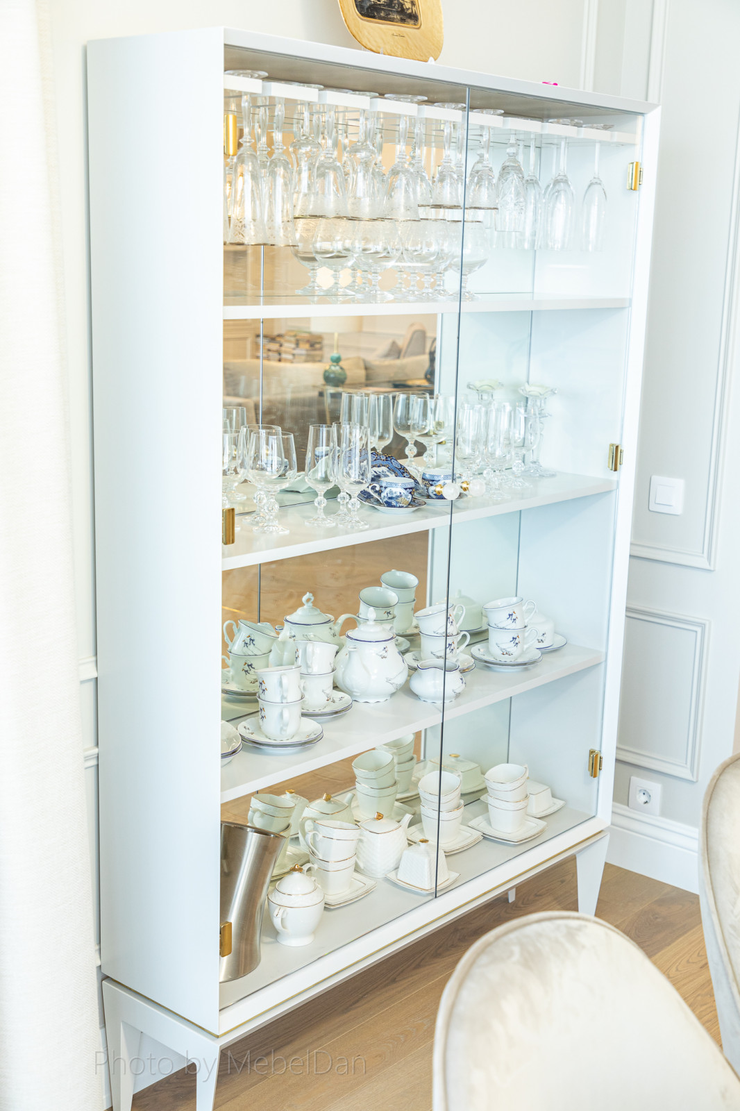 Добротная и умеренная классика на площади 160м2