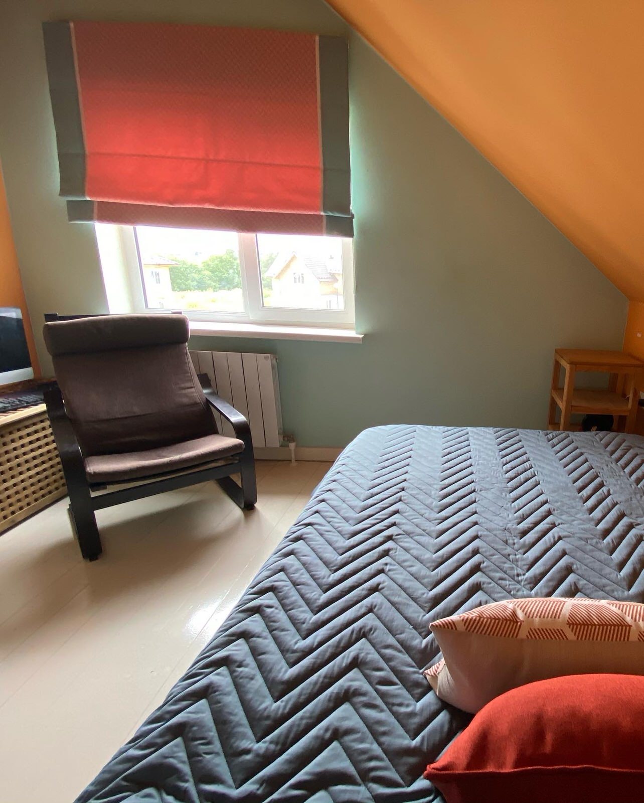 8CC367F9-6C00-426A-A520-6F6EB6E88877