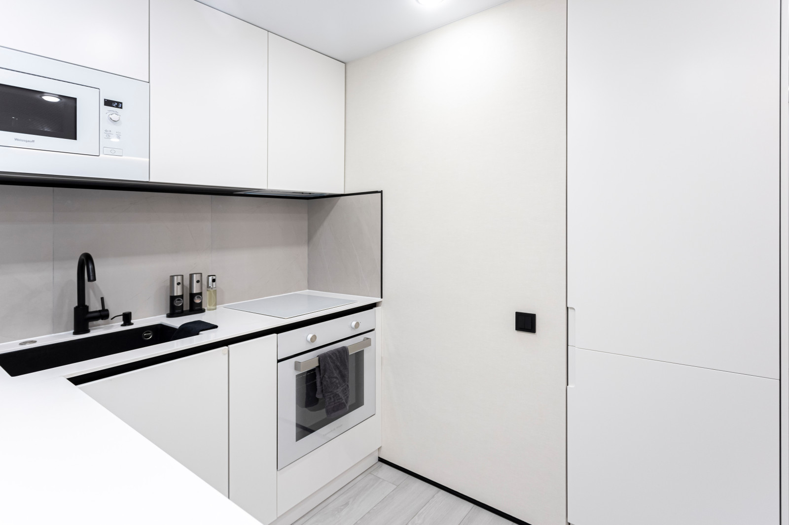 евродвушка в аренду в пятиэтажке рядом с Сити