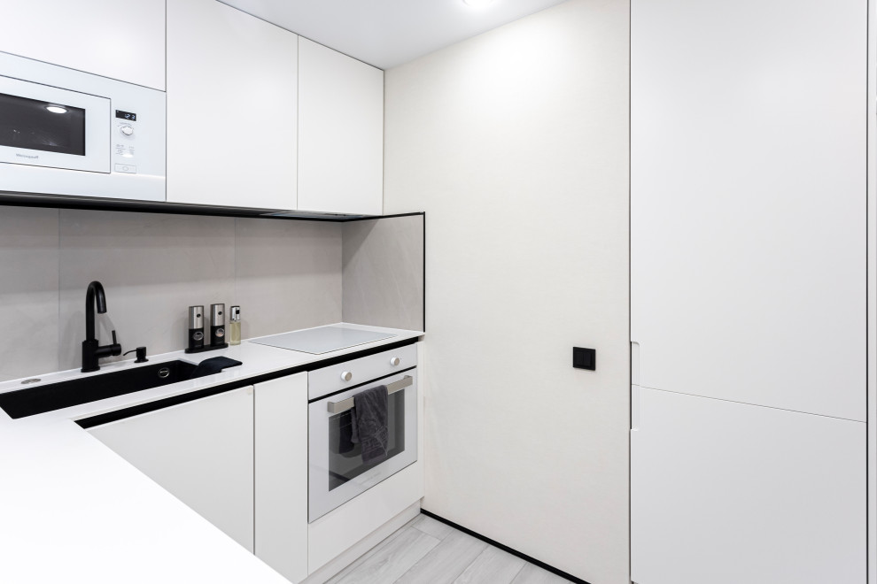 евродвушка в аренду в пятиэтажке рядом с Сити