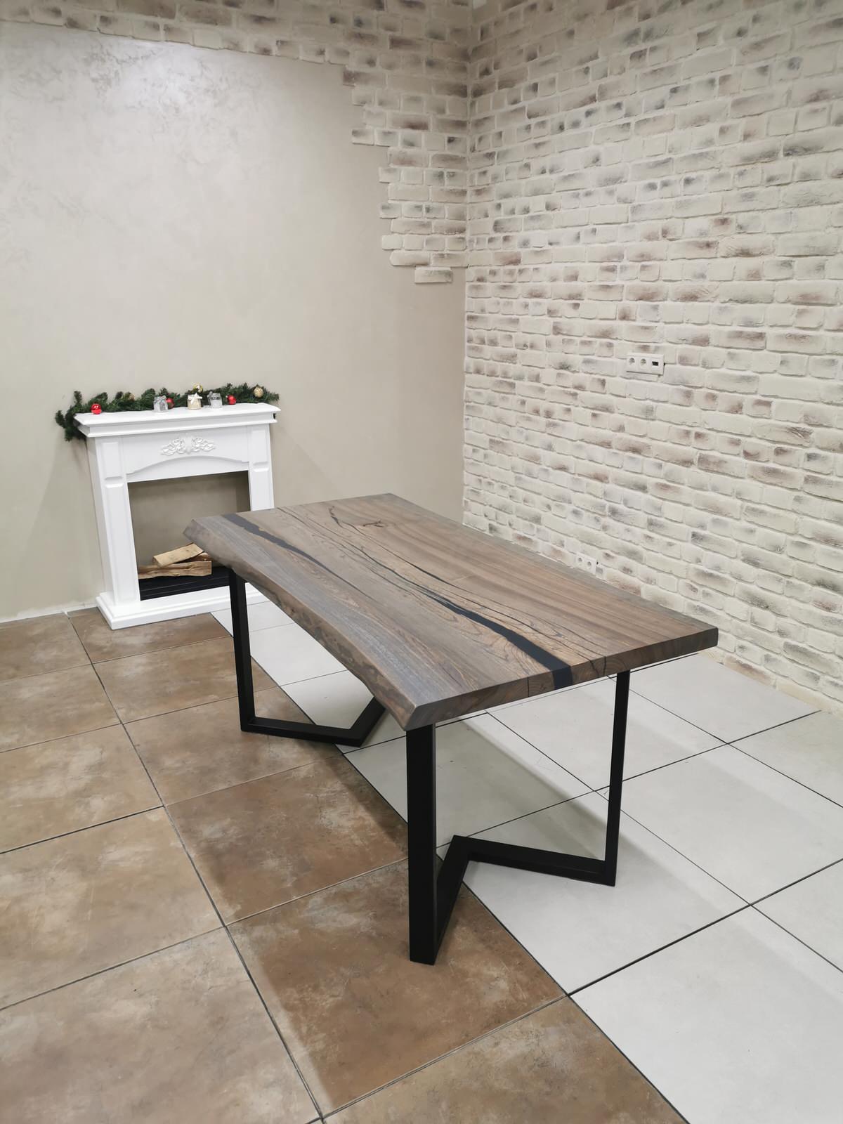 Обложка проекта: Стол "Roof"