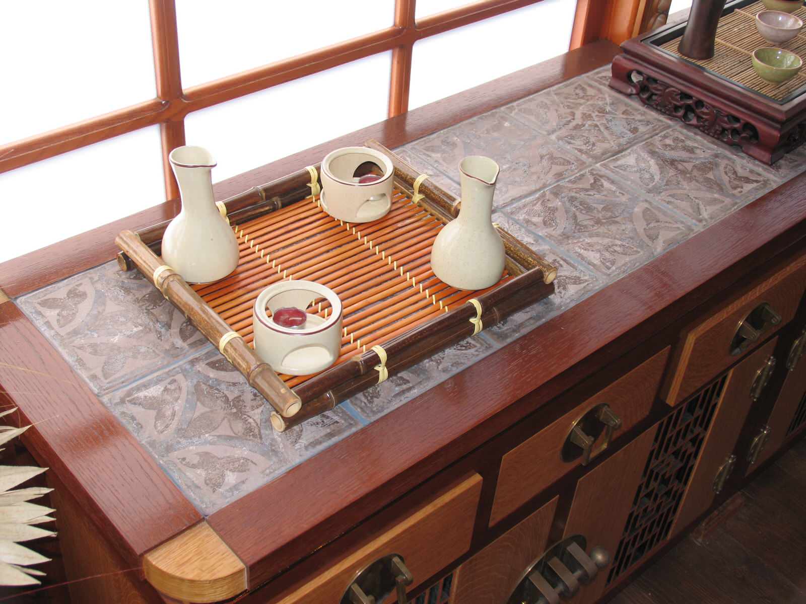 в чайном домике