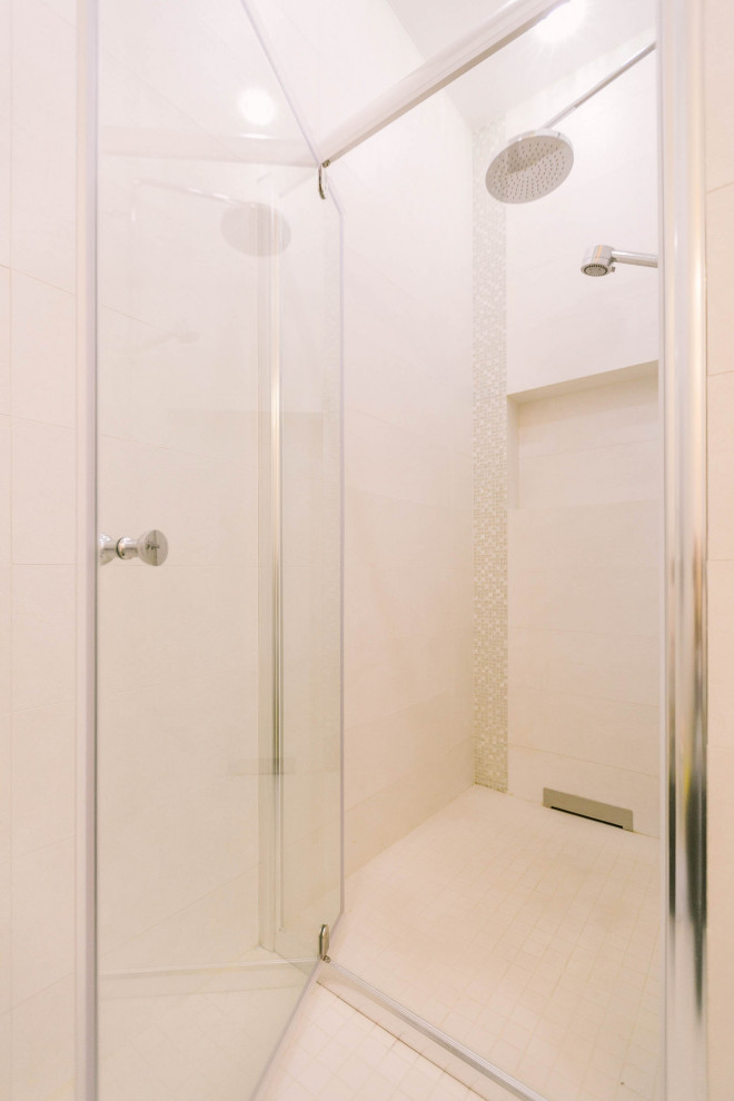 Нежный Монополист