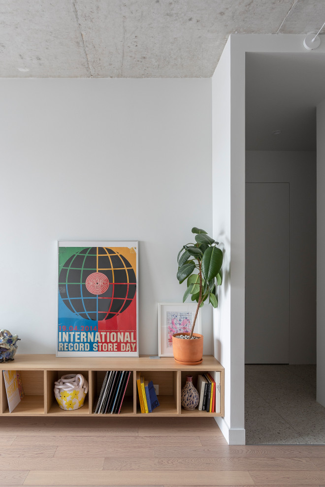 Квартира для художницы и диджея