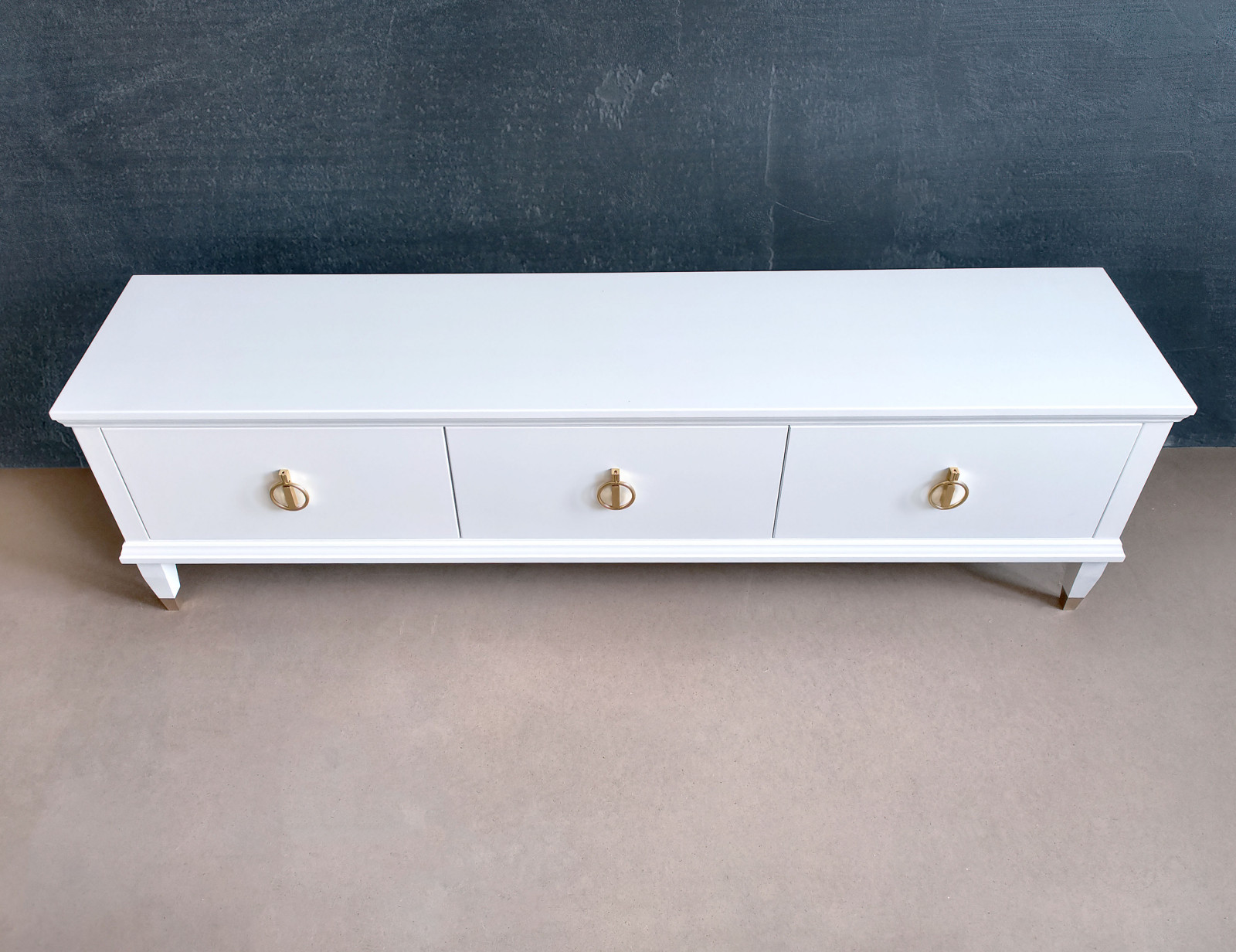 Тумба под ТВ