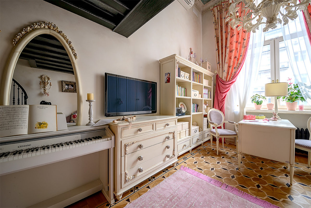 Изысканный классический интерьер дома