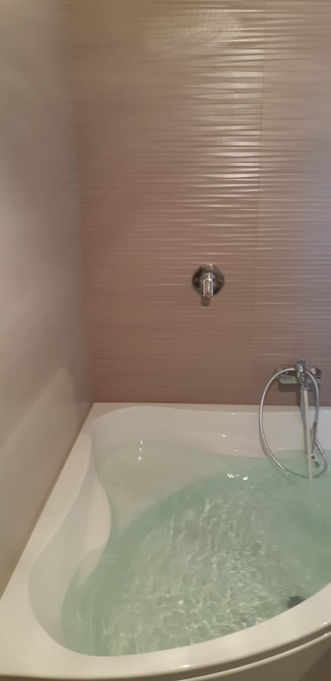 Спасённая ванная после 3их не умельцев .