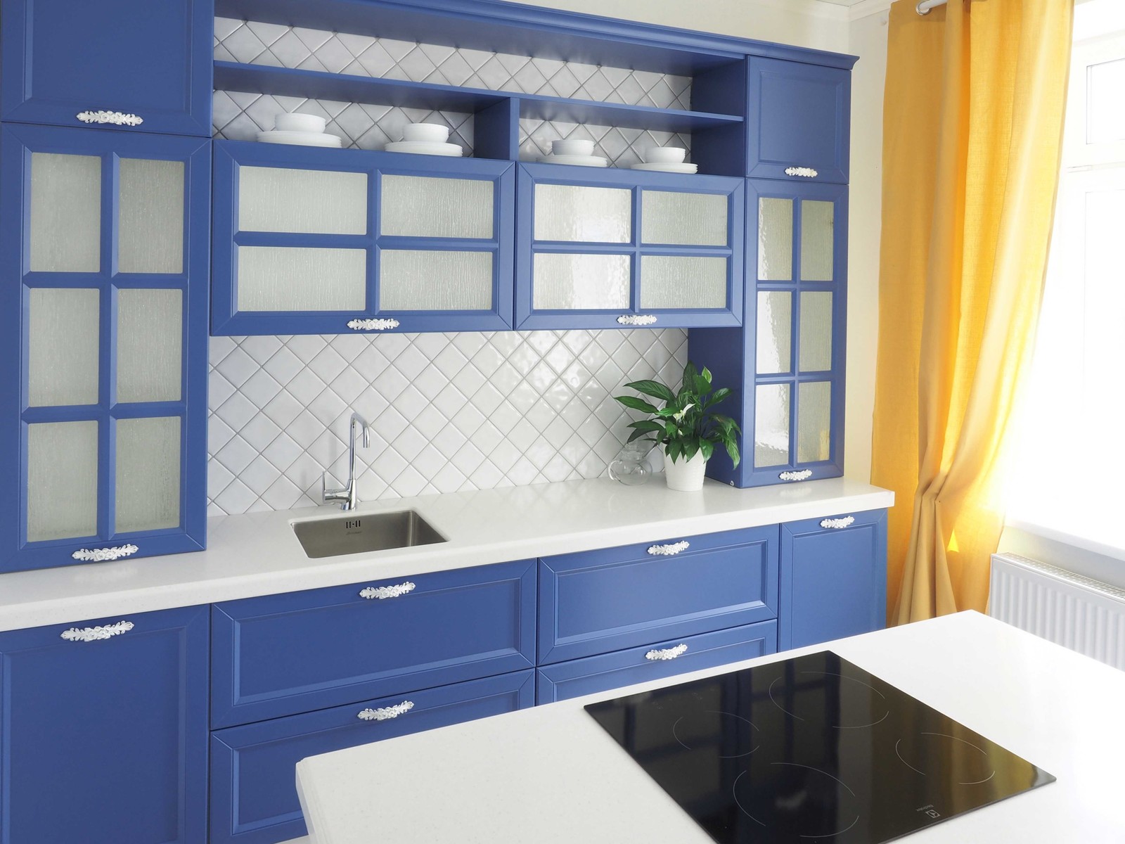 Кухня в неоклассическом стиле