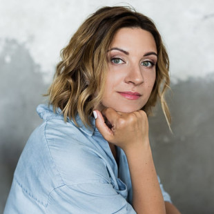 Анна Глухова