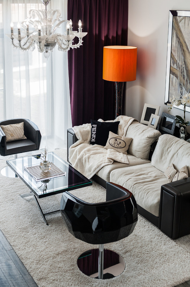 Дом с лошадиным бюстом