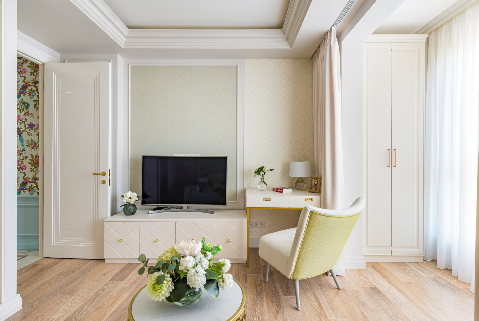 КВАРТИРА НА МИЧУРИНСКОМ ПРОСПЕКТЕ