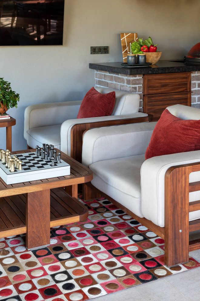 УЮТНАЯ БЕСЕДКА В ЗАГОРОДНОМ ДОМЕ