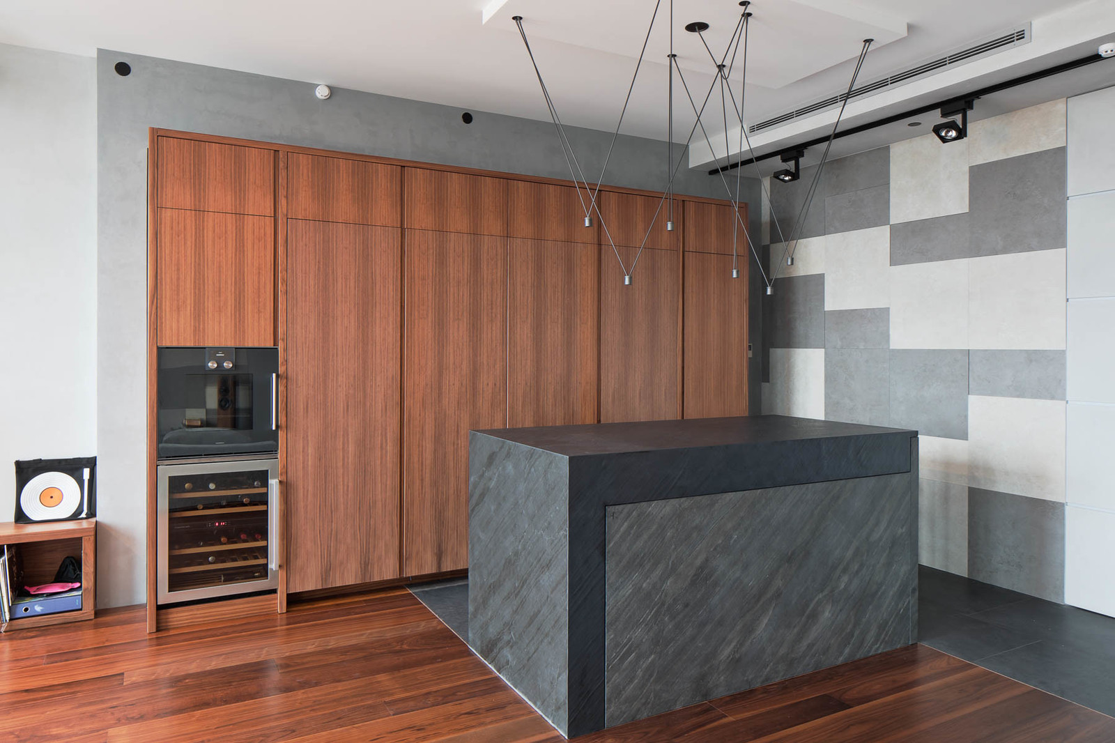 Квартира на Мосфильмовской