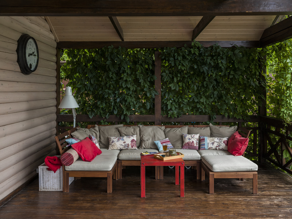 В гостях: Маленький дом-баня  с огородом на приподнятых грядках