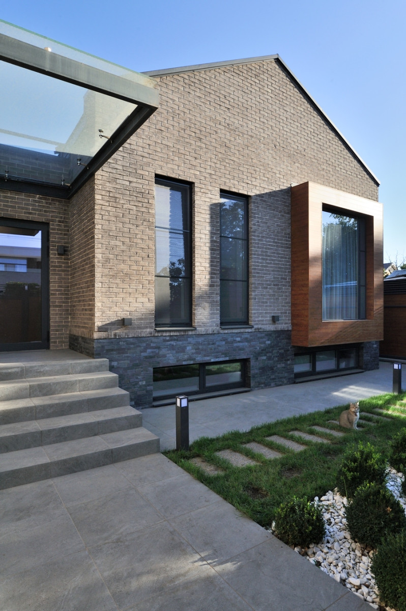 Небольшой дом для семьи