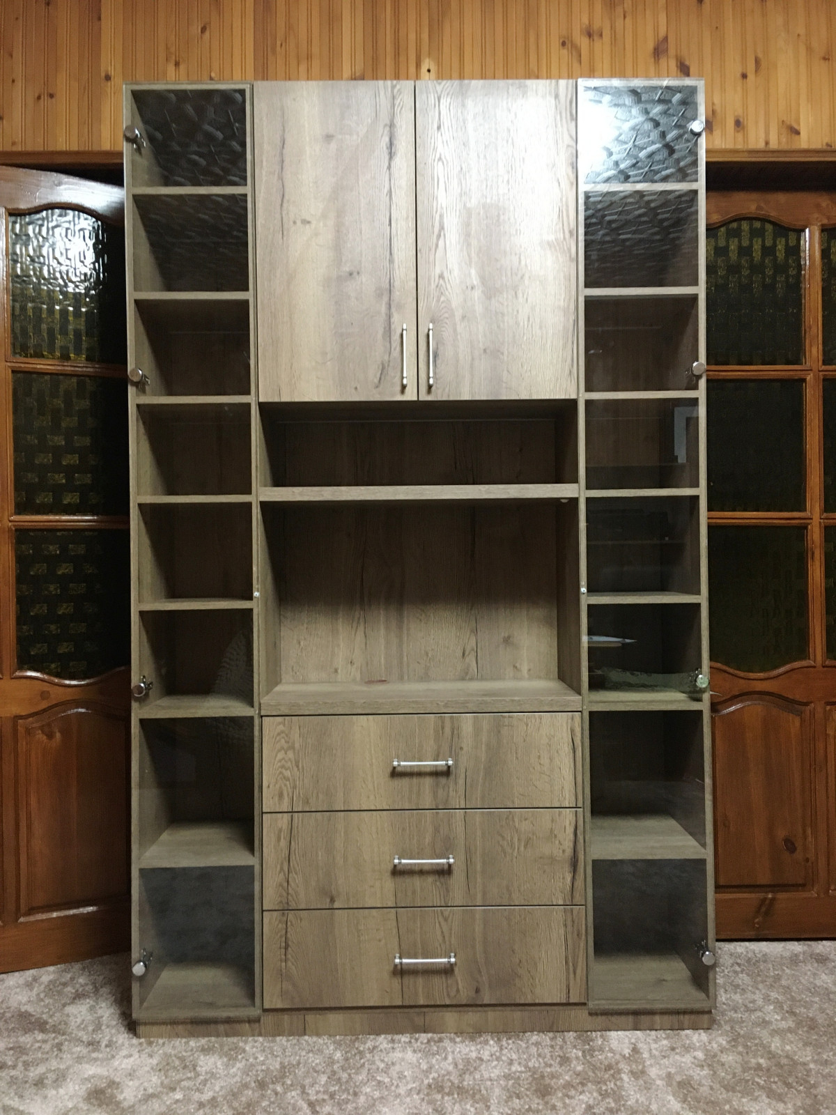 Обложка проекта: Книжный шкафчик с подсветкой