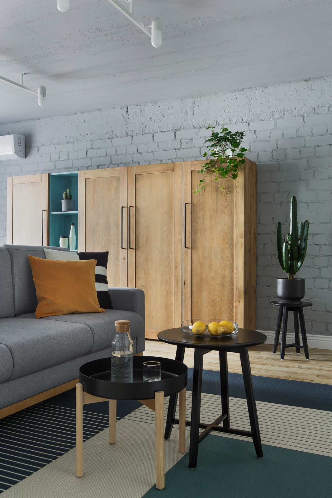 Апартаменты в стиле лофт для аренды 2