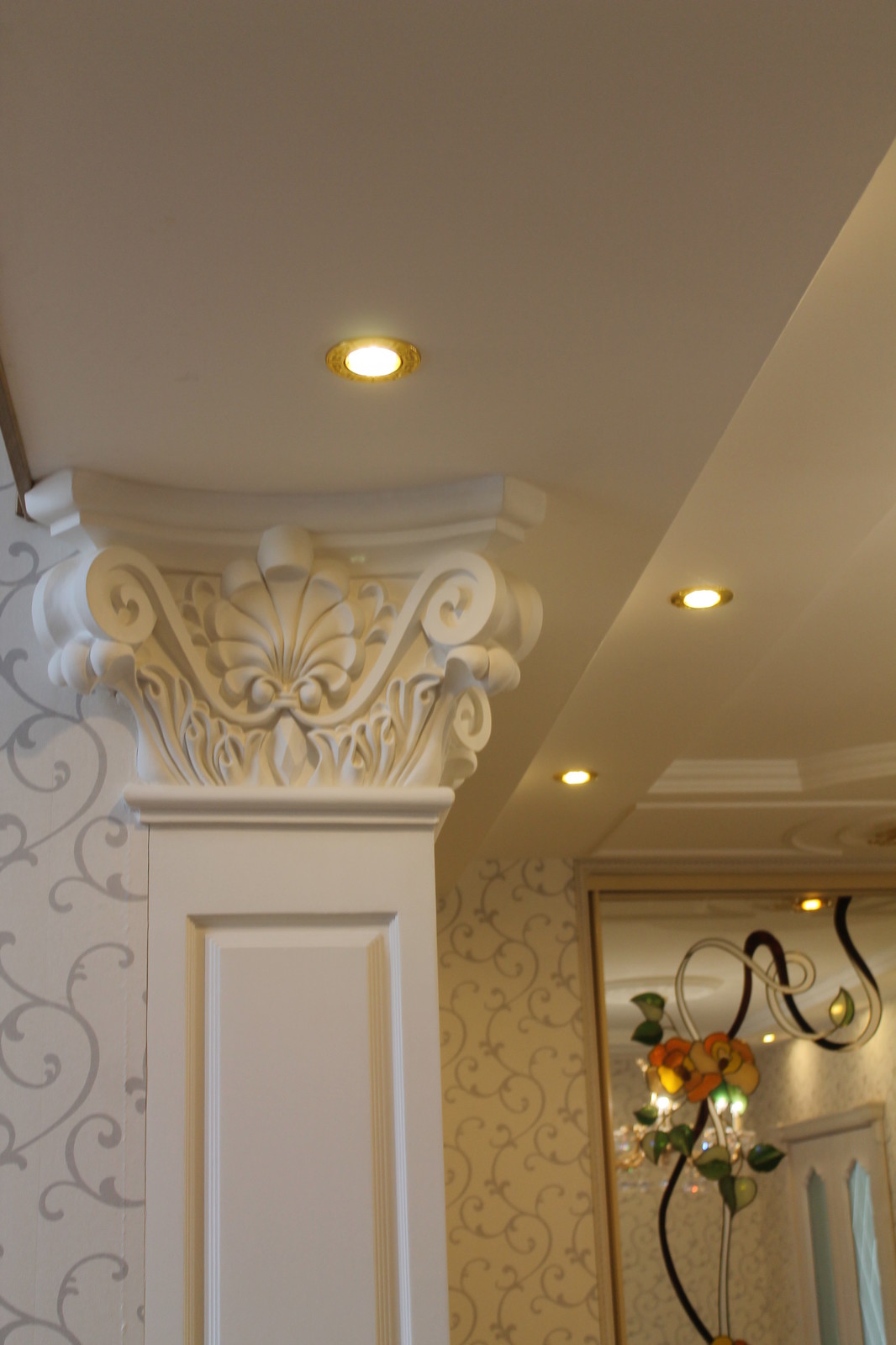 Холл 1-го этажа