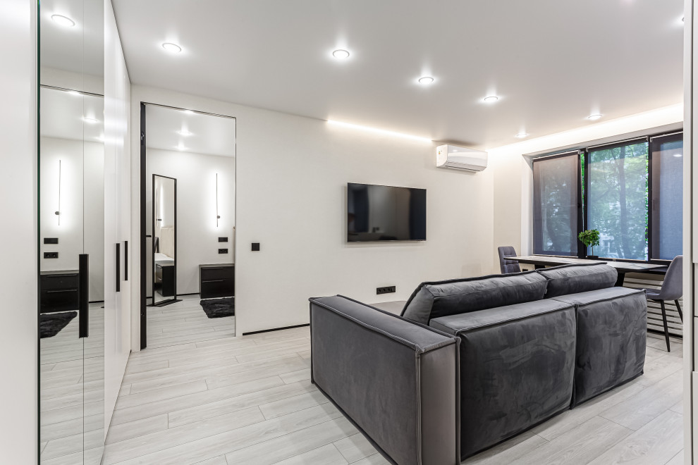 евродвушка в аренду в пятиэтажке рядом с Сити