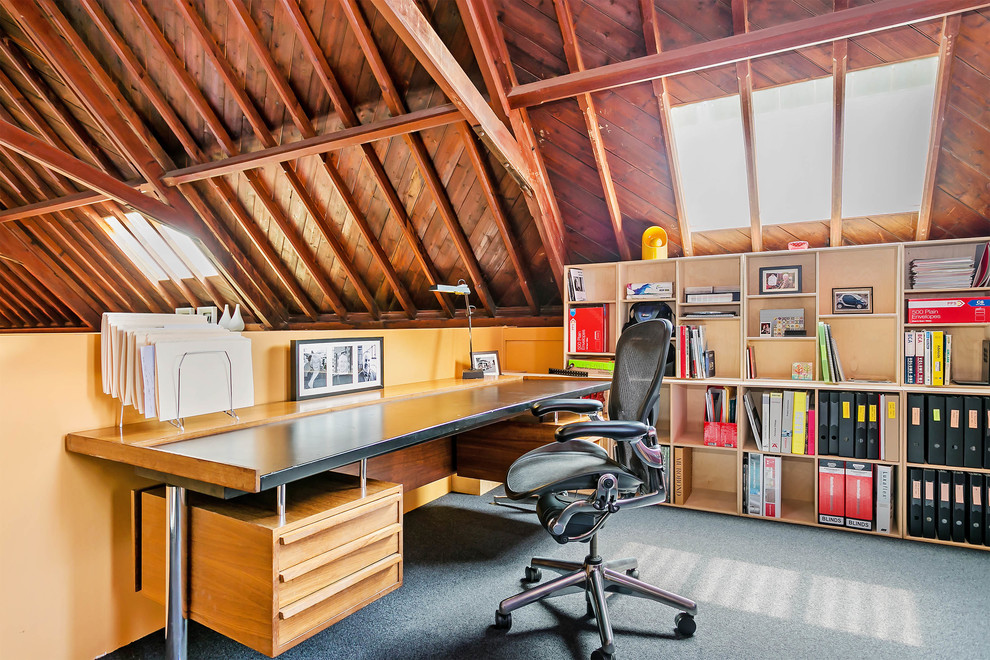 Houzz Австралия: Буйство красок в здании бывшей церкви