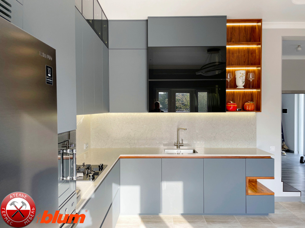 imgonline 124 copy.jpg