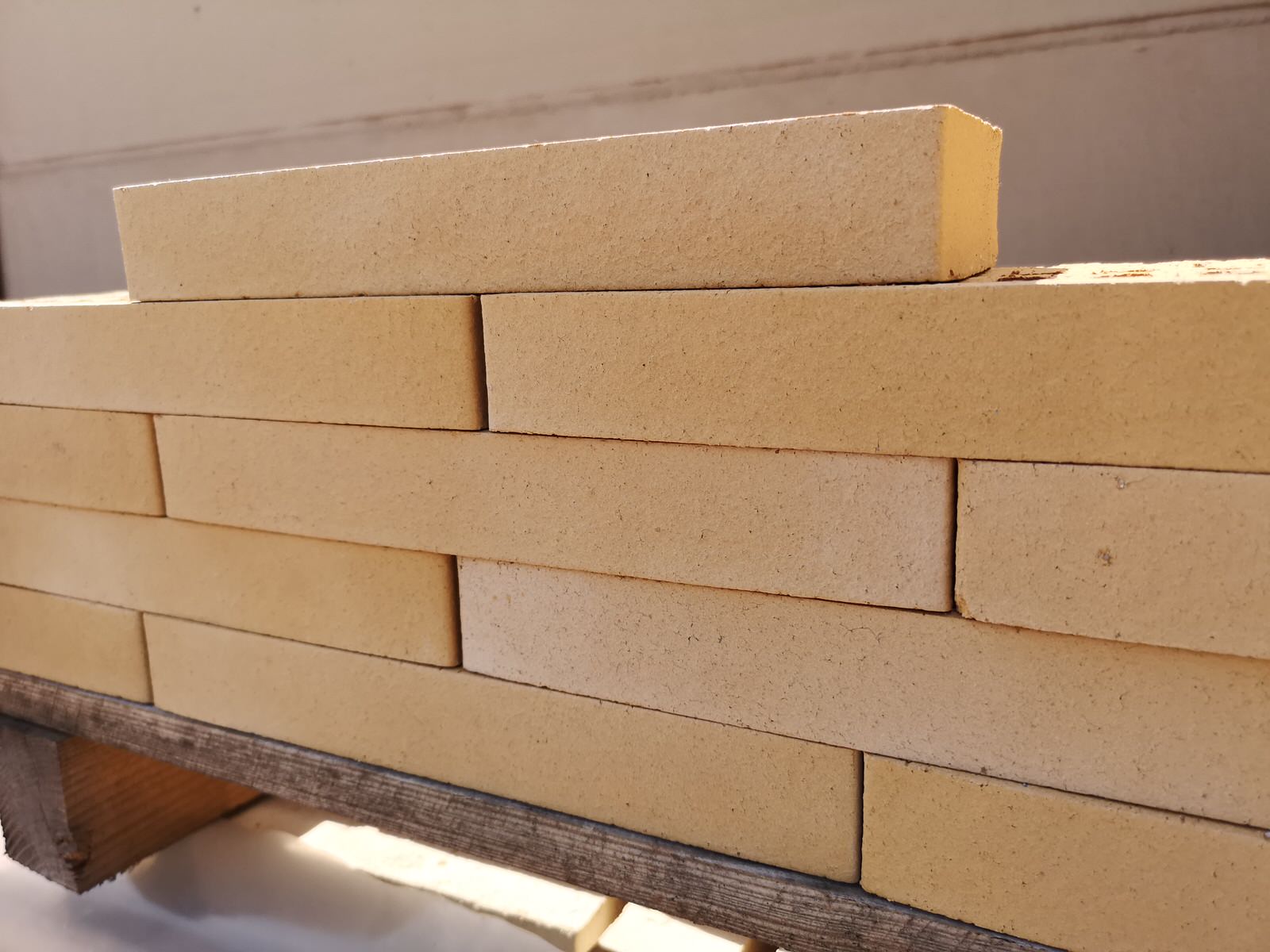 Ригельный кирпич