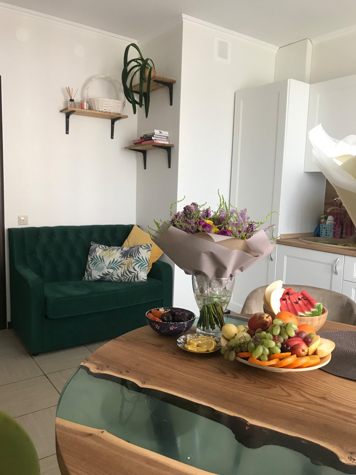 Обеденный стол, кофейный стол, столешница