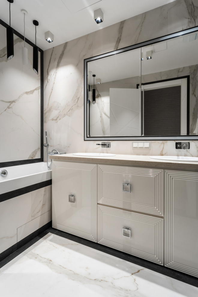 Проект с яркой детской комнатой