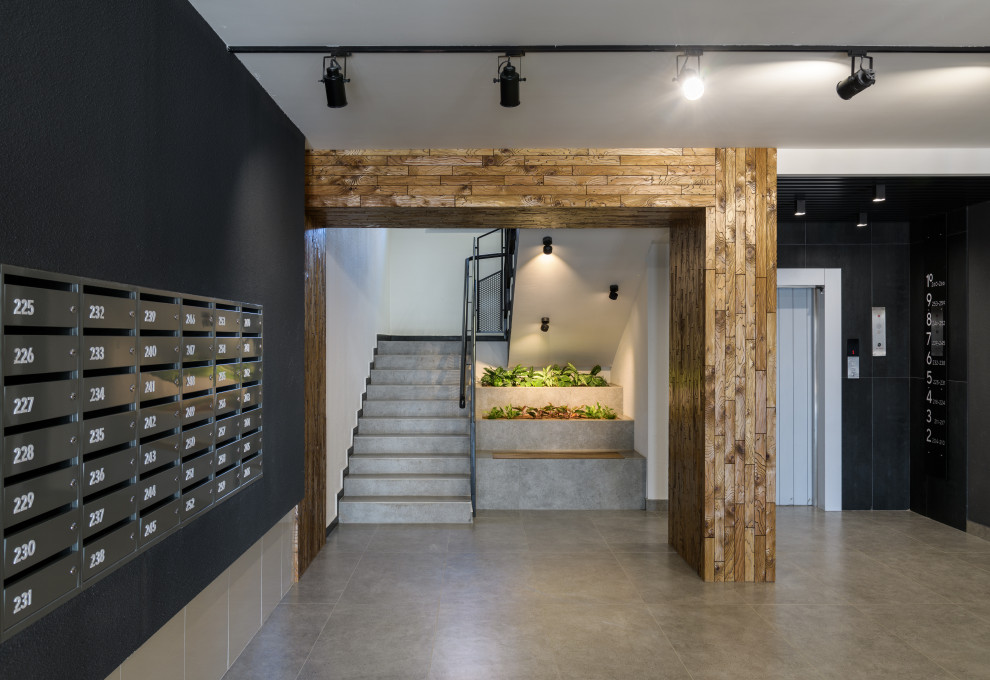 Обложка проекта: Холл жилого комплекса