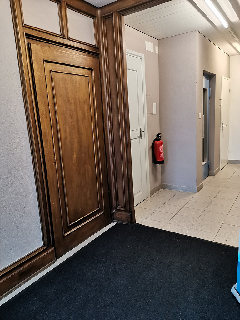 Обложка проекта: Main Office