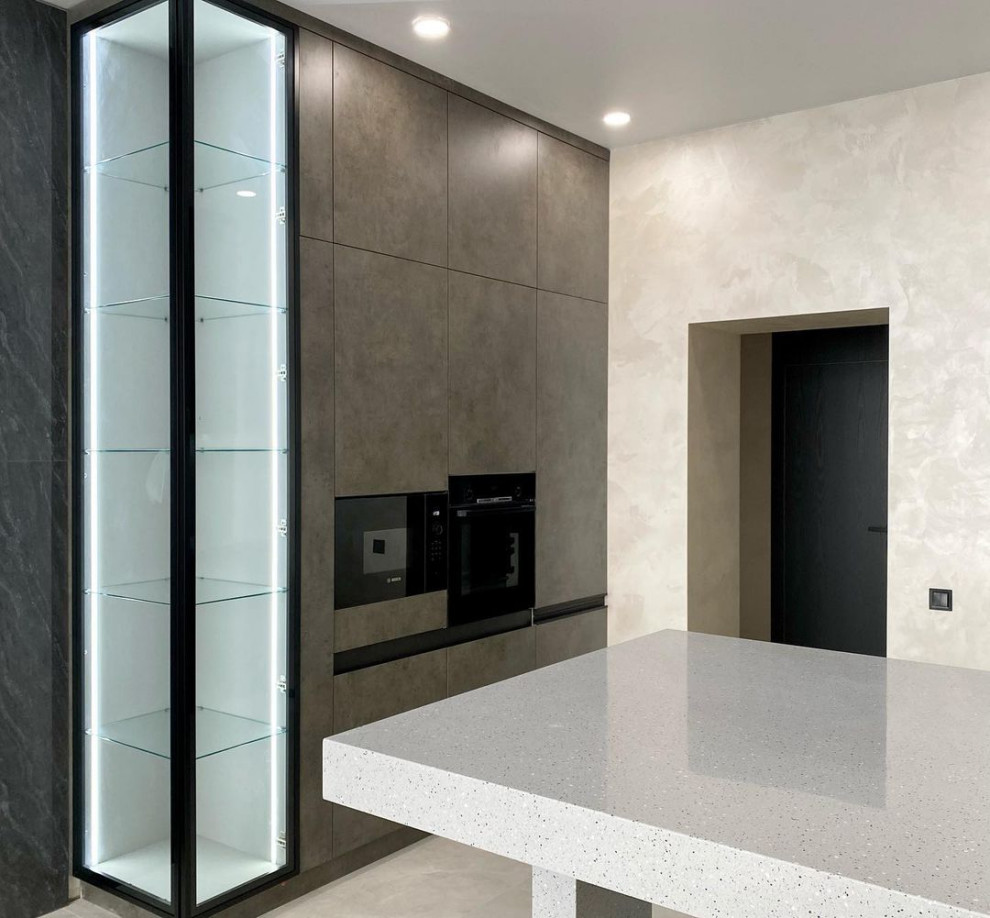 Небольшая красивая кухня на заказ