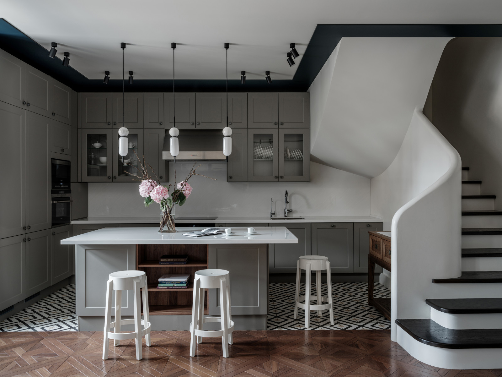 Двухуровневые апартаменты в здании бывшего НИИ