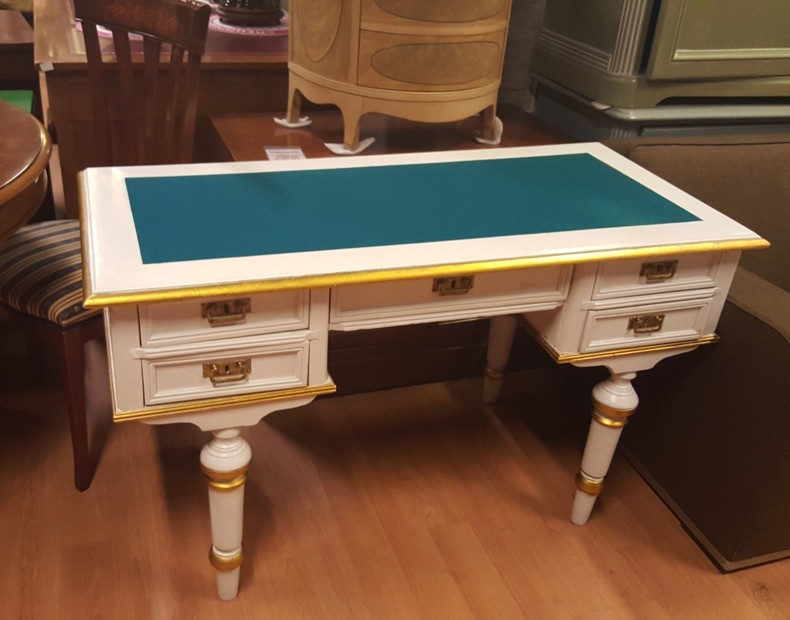 АНТИКВАРНАЯ МЕБЕЛЬ