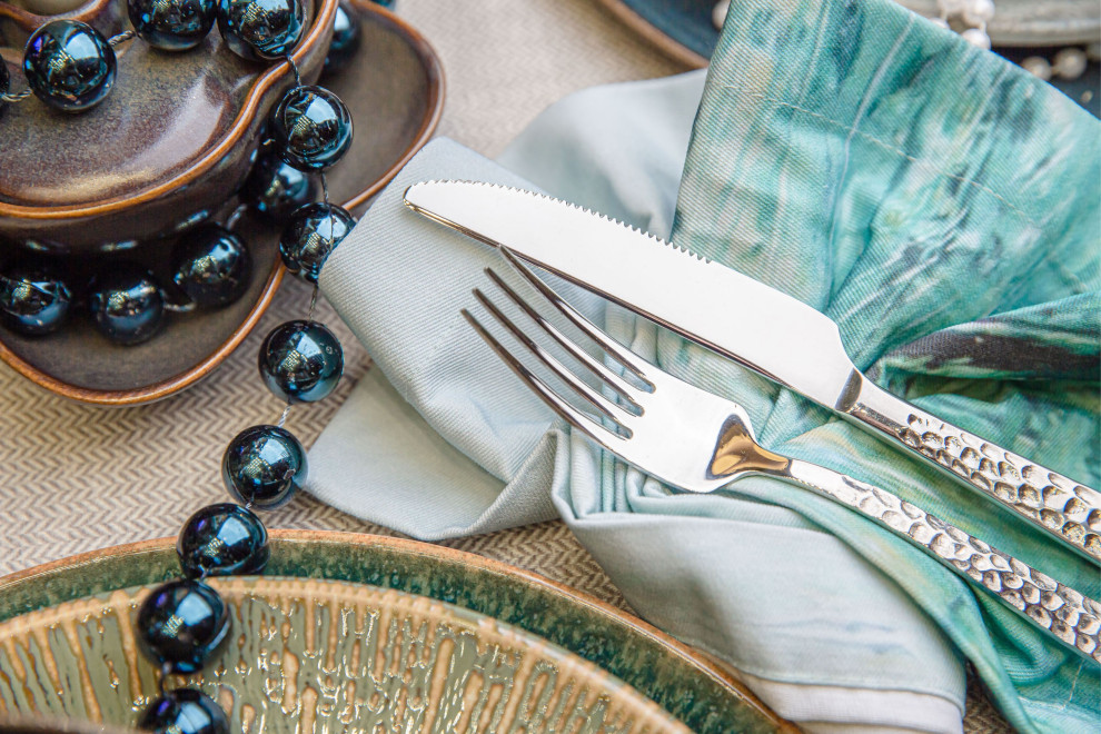 Обложка проекта: Праздничная сервировка