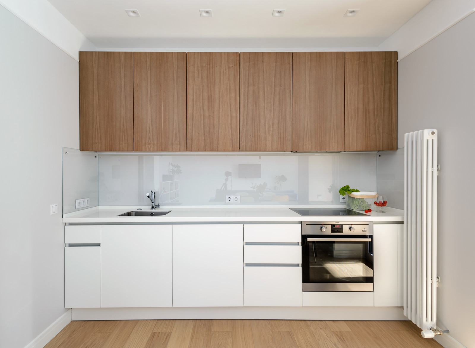 Современная квартира на Декабристов