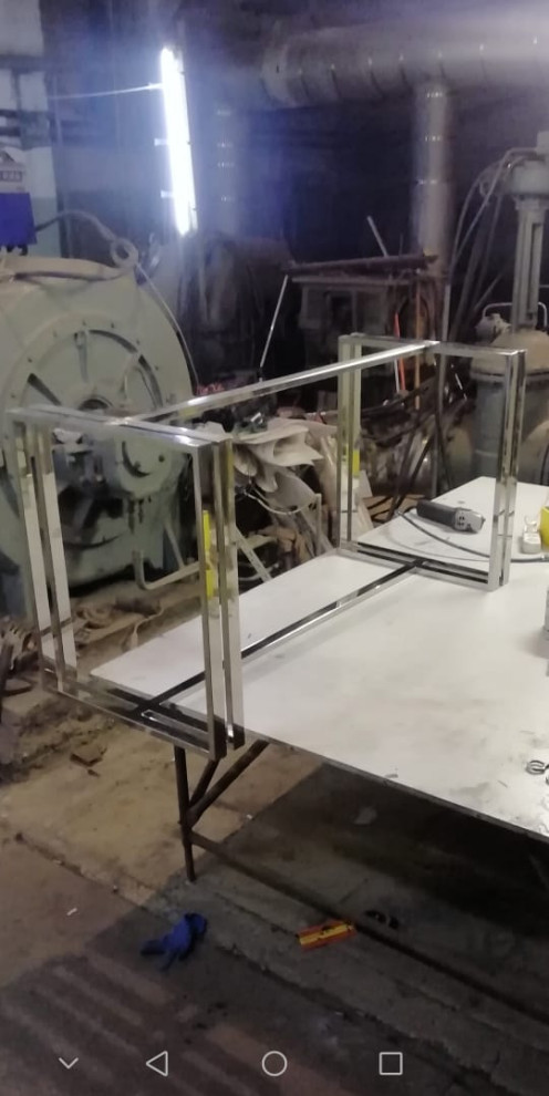 Обложка проекта: подстолье