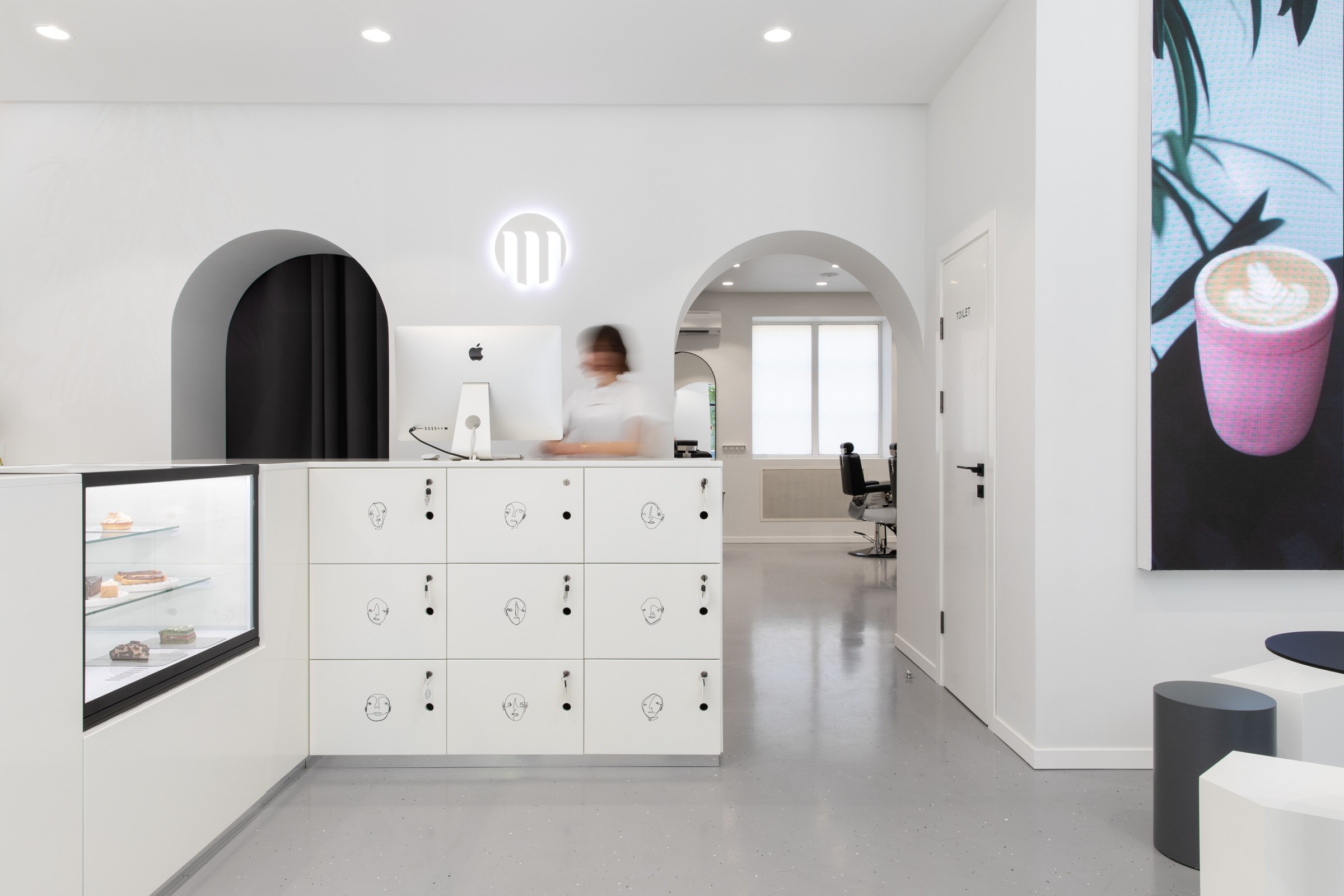 Обложка проекта: Marnie стрижки и кофе