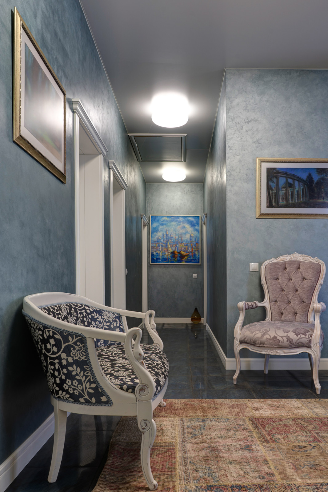 Дом в стиле легкой классики