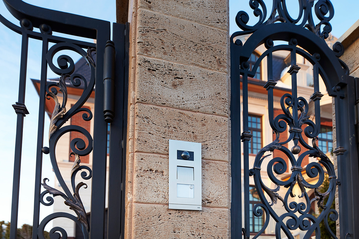 Дом в Новогорске