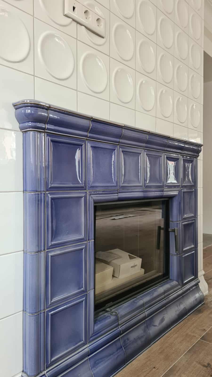 Камин с порталом