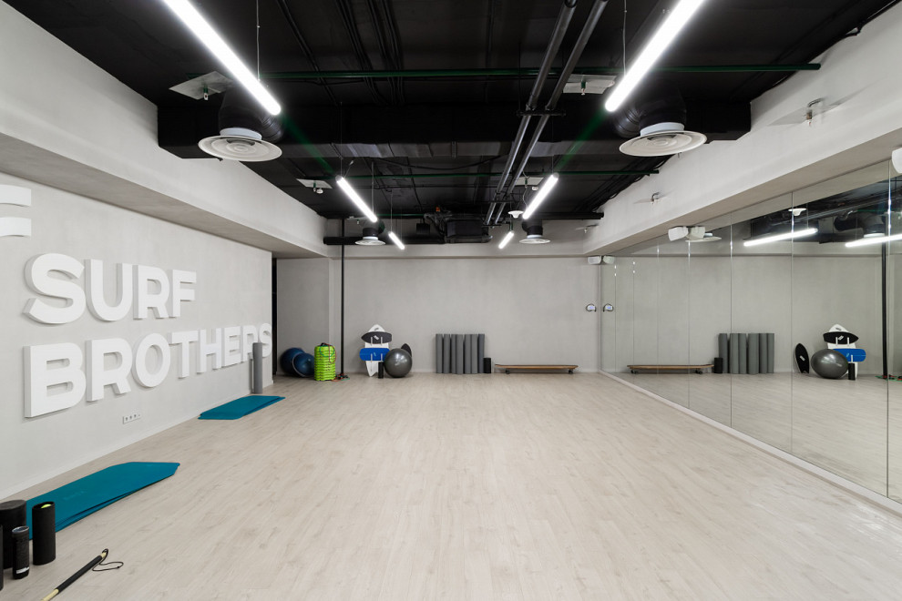 Клуб SURF BROTHERS, Москва