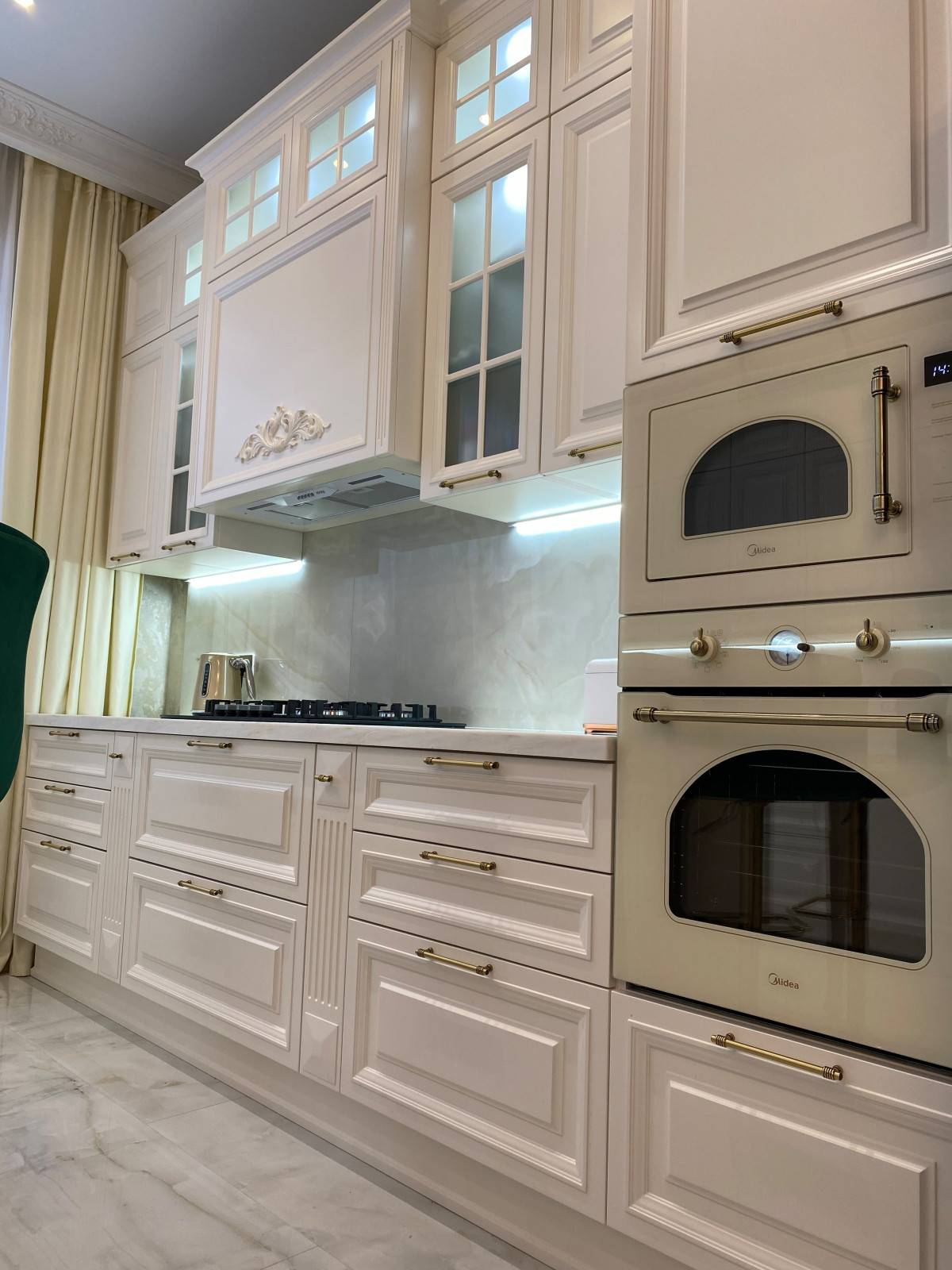 Кухня в частном доме в Подольске