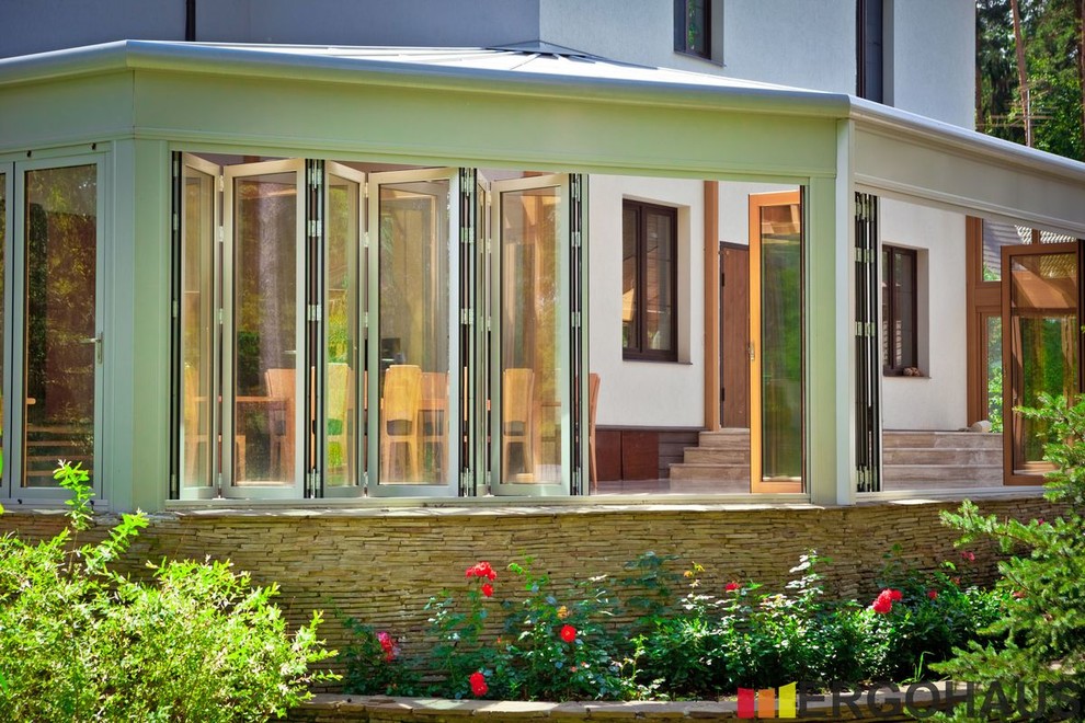 Обложка проекта: Зимний сад на базе дерево-алюминиевых систем Solarlux от Ergohaus