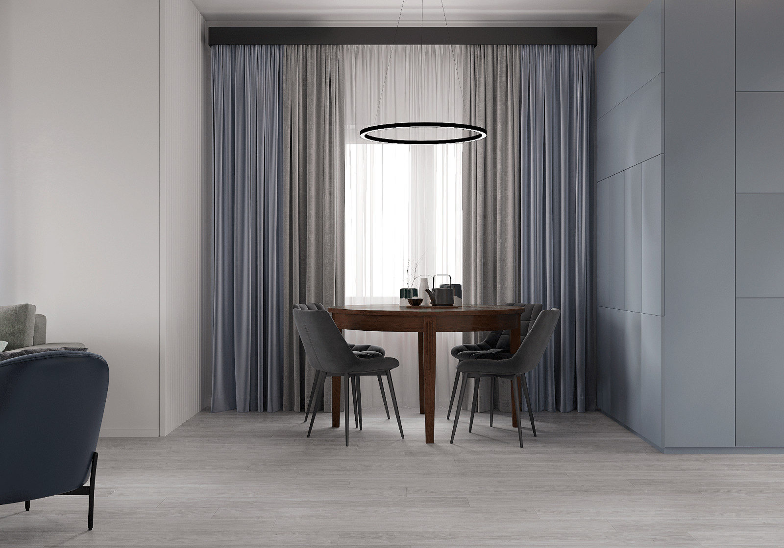 Дом с сеткой между первым этажом и вторым светом в Якутске.