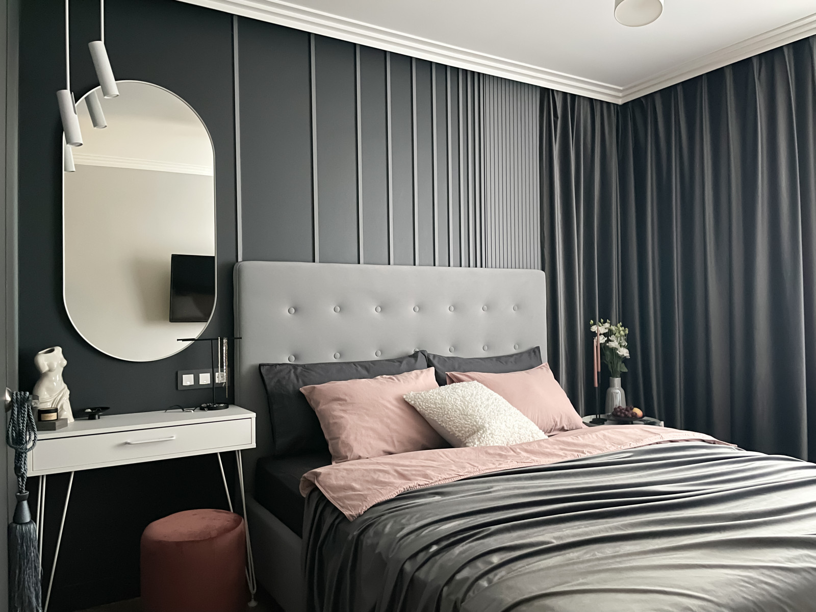 Обложка проекта: Спальня с гардеробной в проекте трехкомнатной квартиры г. Люберцы ул. Юности